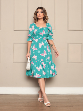 Vestido midi feminino coração, bolinhas, decote quadrado e mangas curtas bufantes, corte A, franzido, bainha com babados