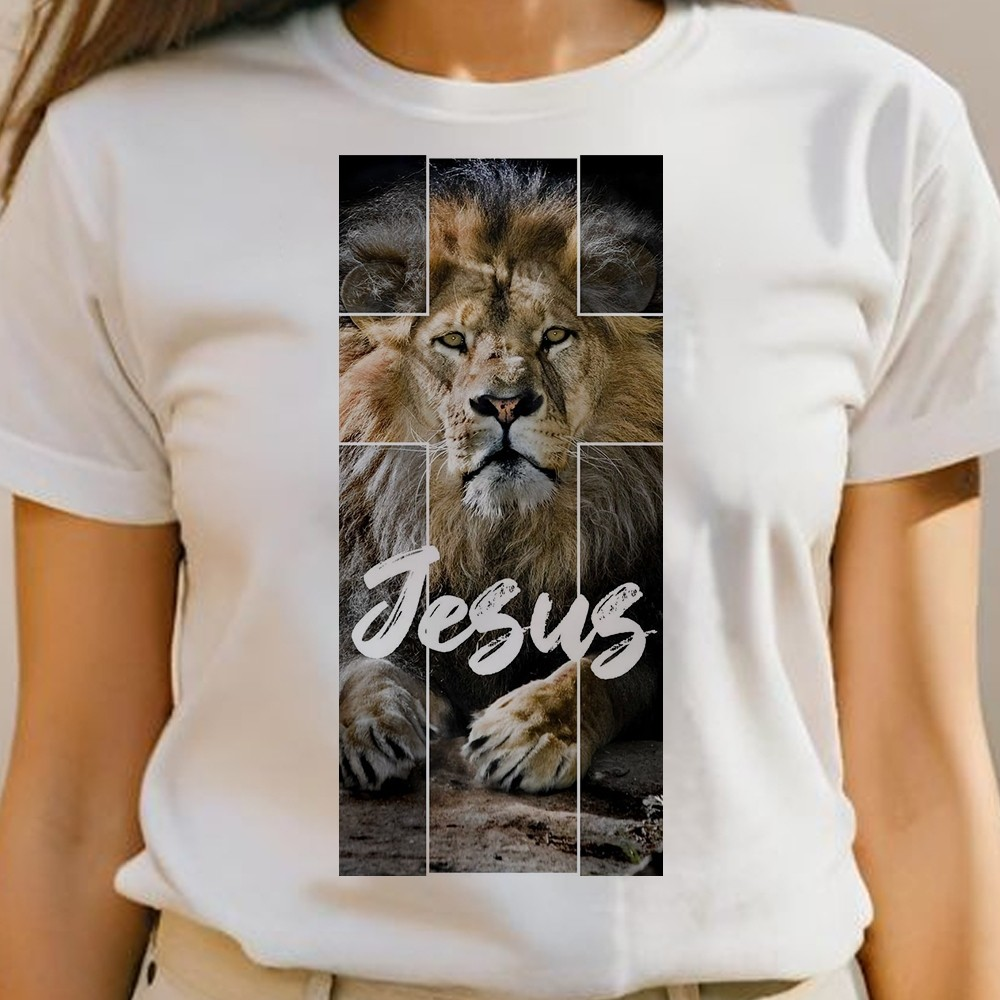 Camiseta T-shirt Feminina Blusa Baby Look Leão de Judá Sou Filha do Rei Moda Evangélica Gospel Cristão Cristã Jesus Deus